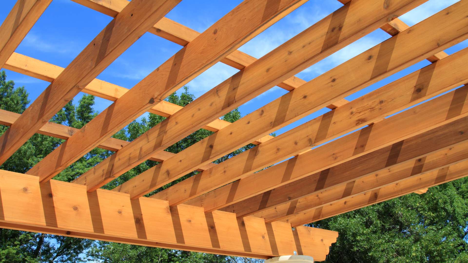 Pergolas - Tom's Mulch & Landscaping