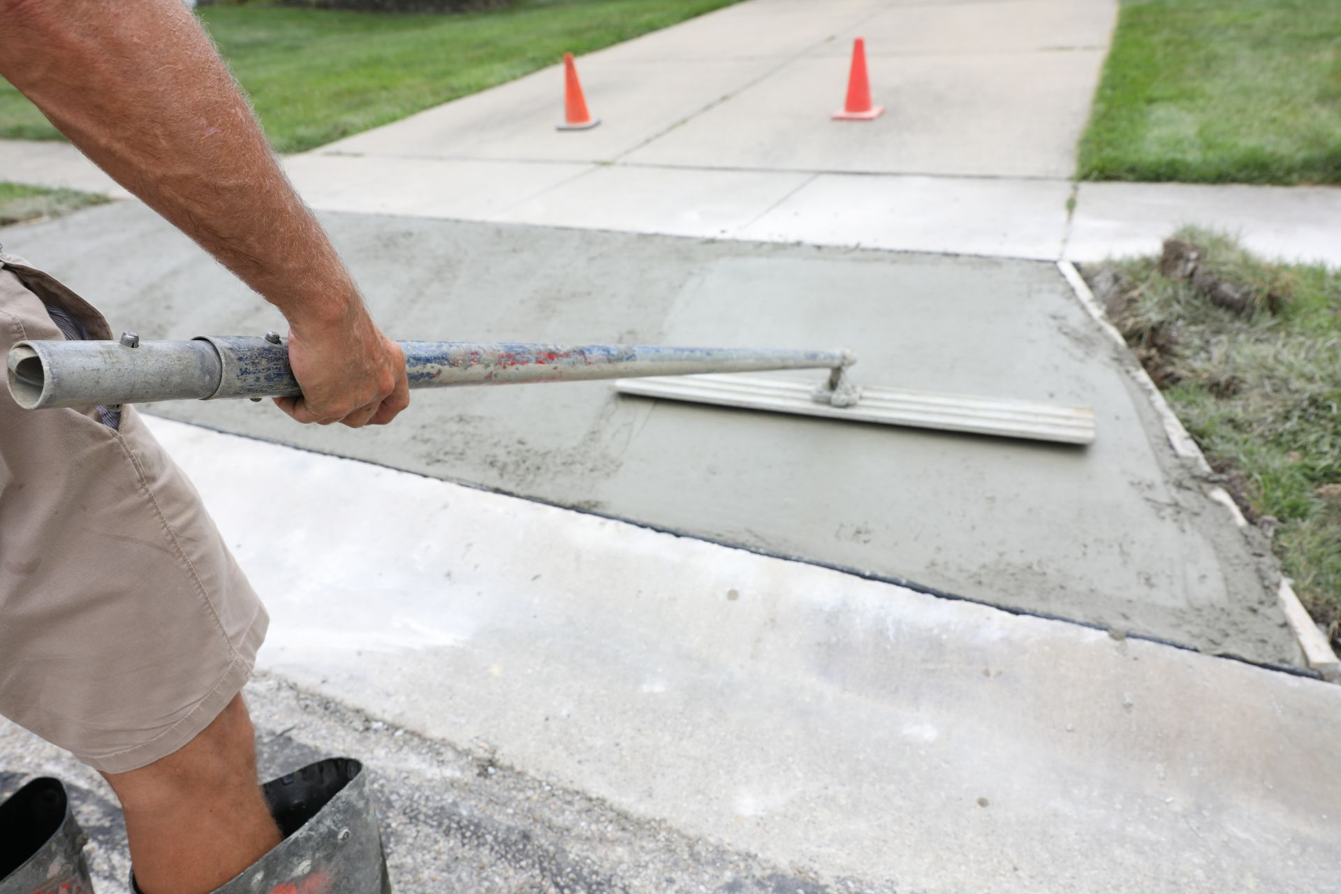 Driveways - Tom's Mulch & Landscaping